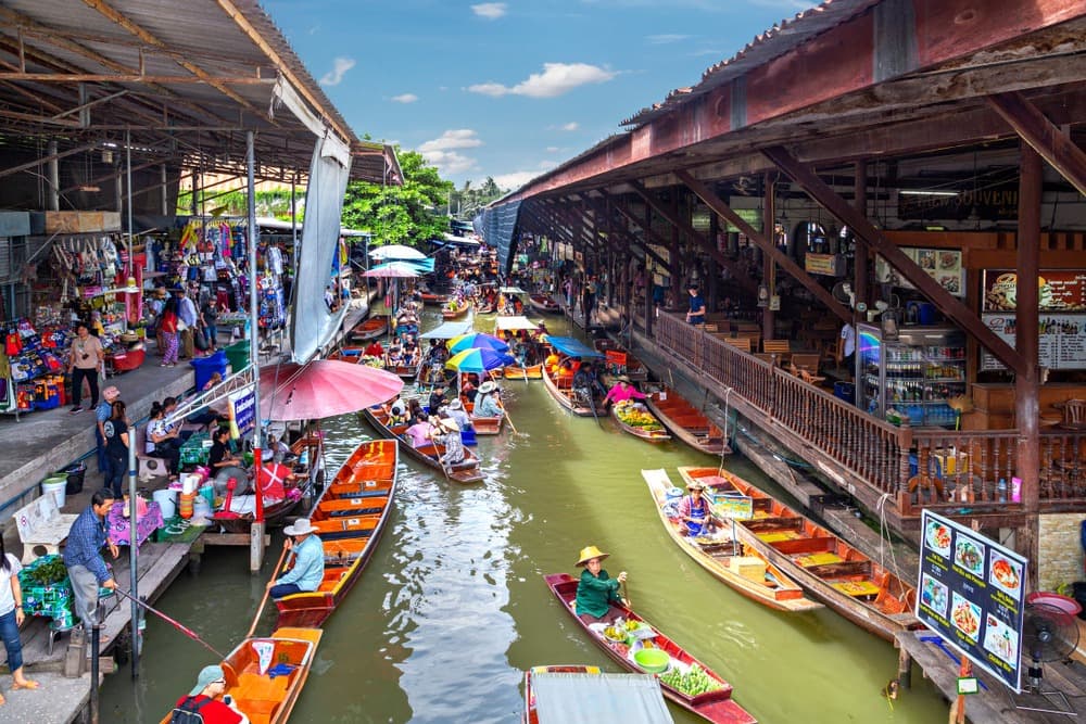 Le marché flottant de Damnoen Saduak